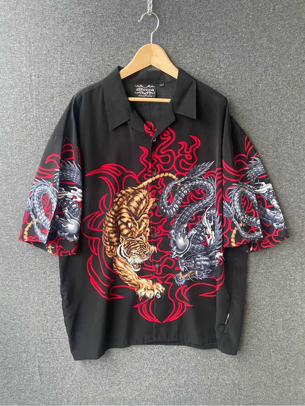 VTG Y2K MECCA Tiger vs Dragon Graphic Button Up Shirt Mens XXL Baggy Cyber